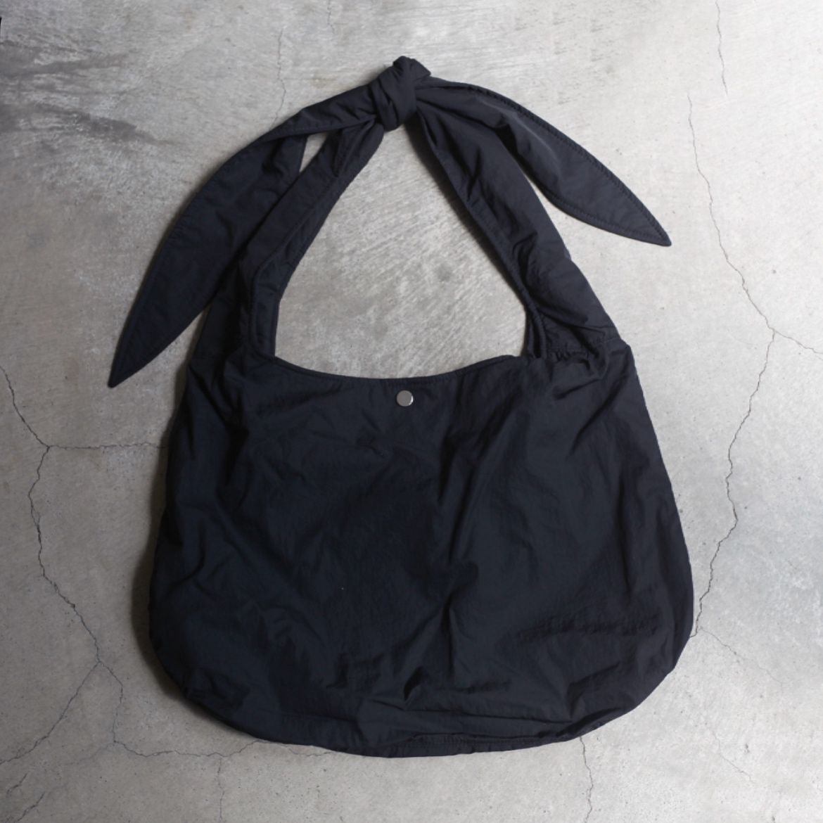 【残り一点】Knotted Nylon Shoulder Bag