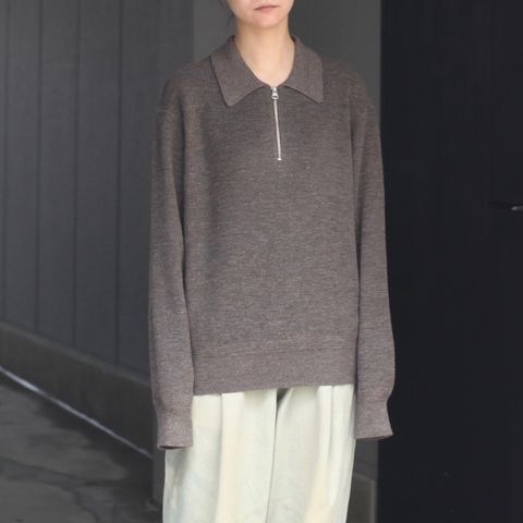 【残り一点】Aze Half Zip-up P/O