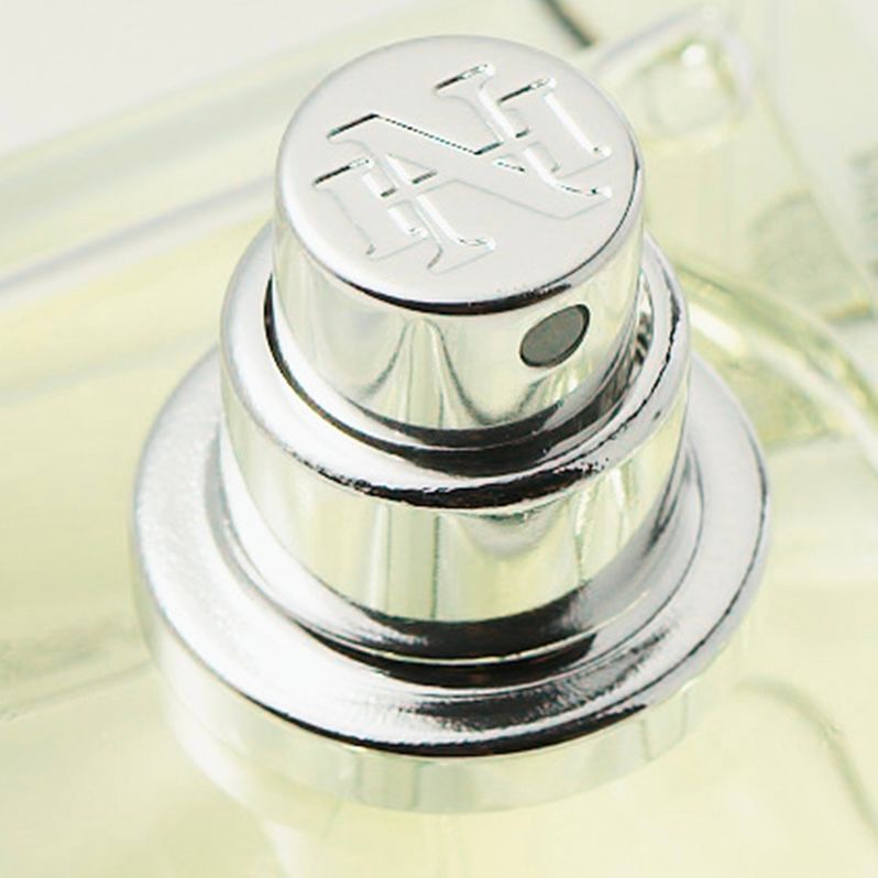 【再販売通知受付可能】Eau De Parfum(POOR BUT SEXY)