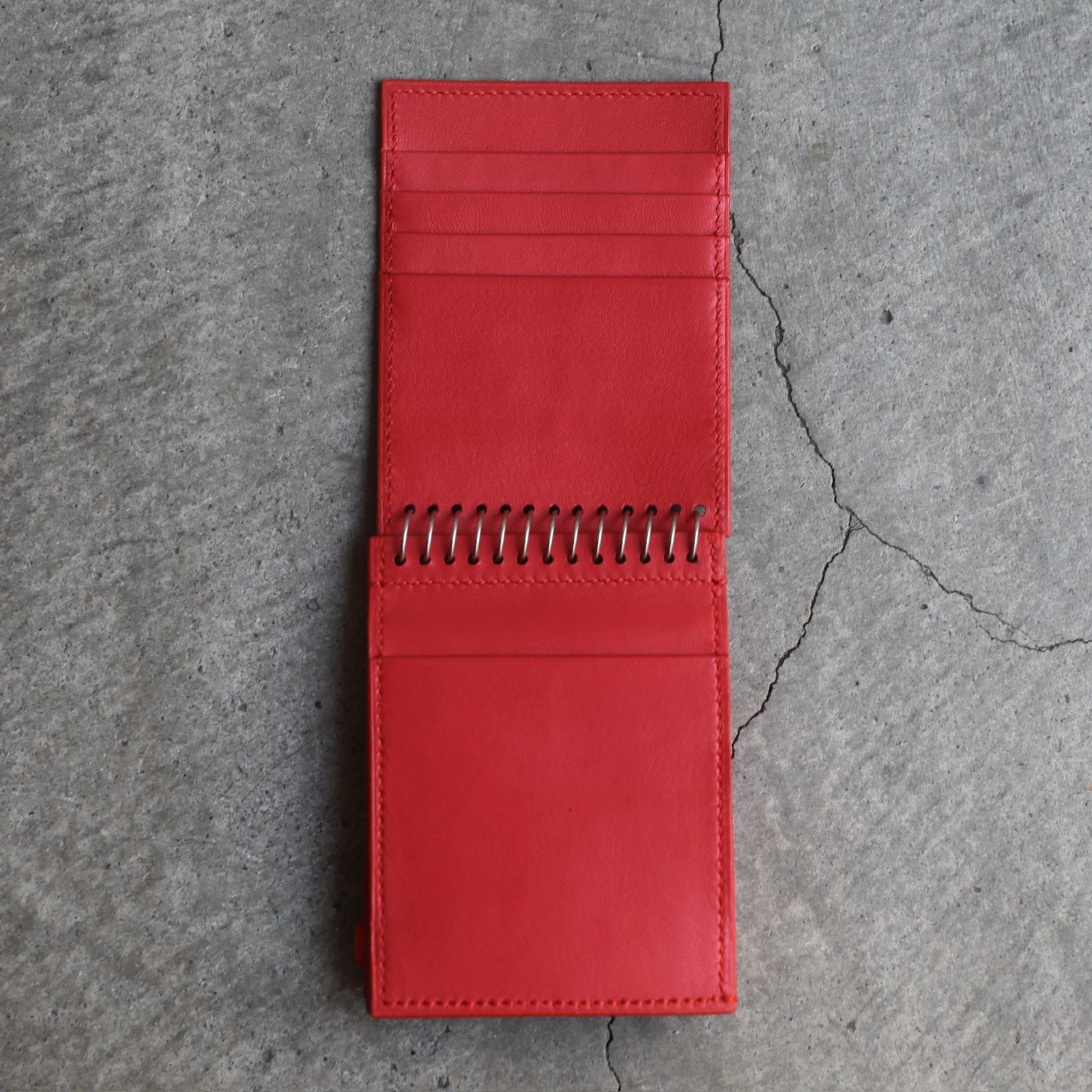 【残り一点】Coil Spring Wallet(MEMO_LAMB)