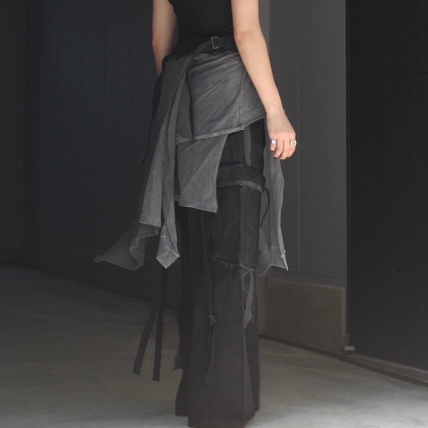 【残り一点】Slash Seam Twist Cargo Jeans with Wrapped(NOIR)