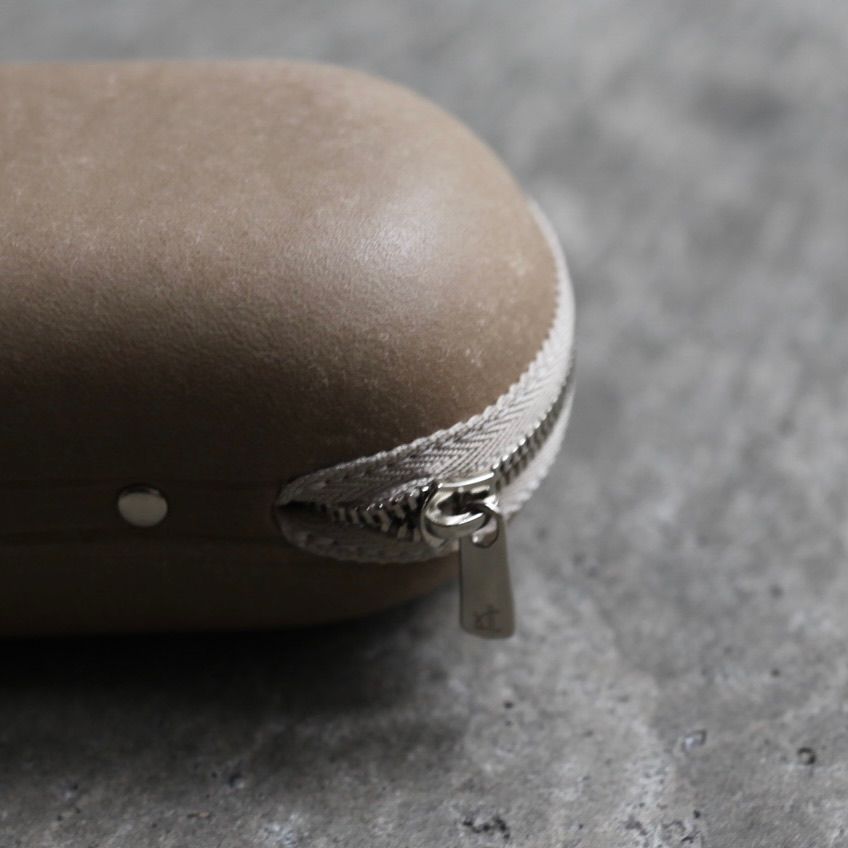 【残りわずか】3D Case(IVORY)