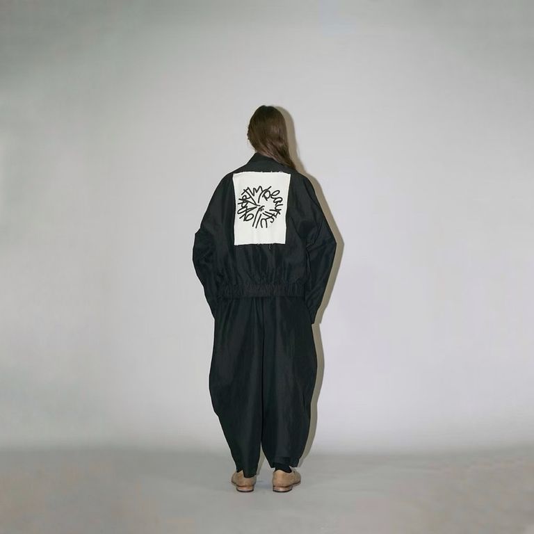 パッチの位置が低くなります。