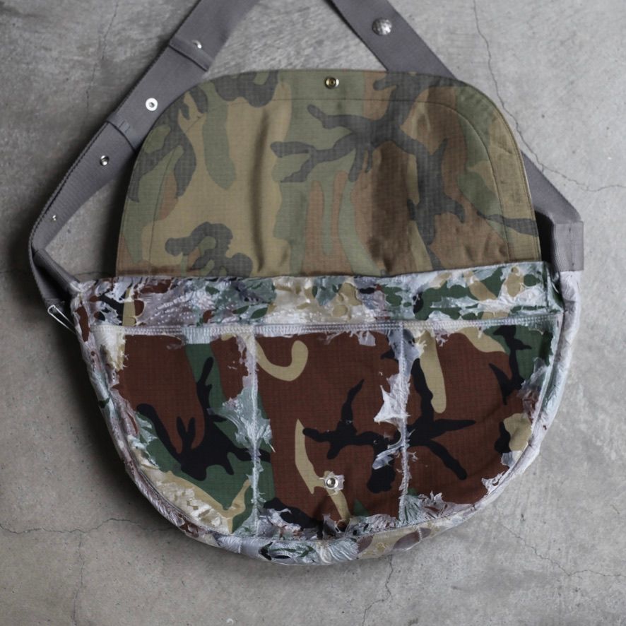 【残りわずか】Burnt Bio Army Messenger Bag