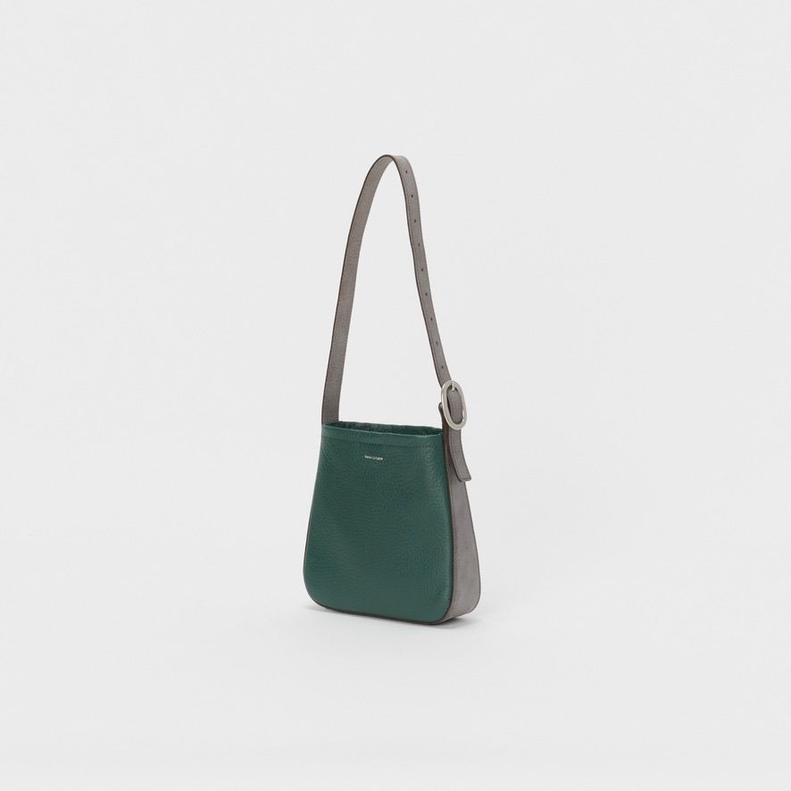 【再販売通知受付可能】One Side Belt Bag Petit(GREEN)