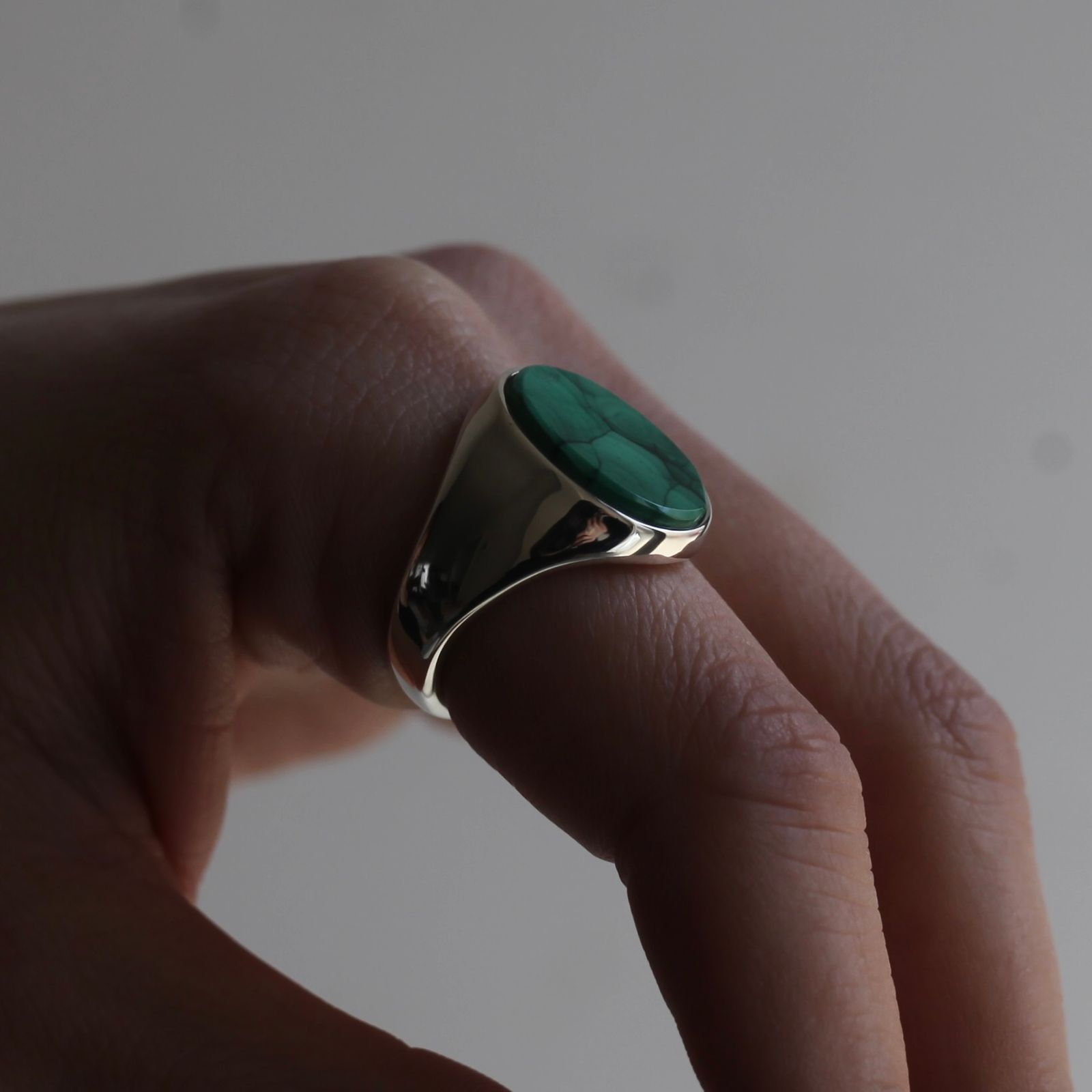 【残り一点】Signet Oval Ring XL(MALACHITE)
