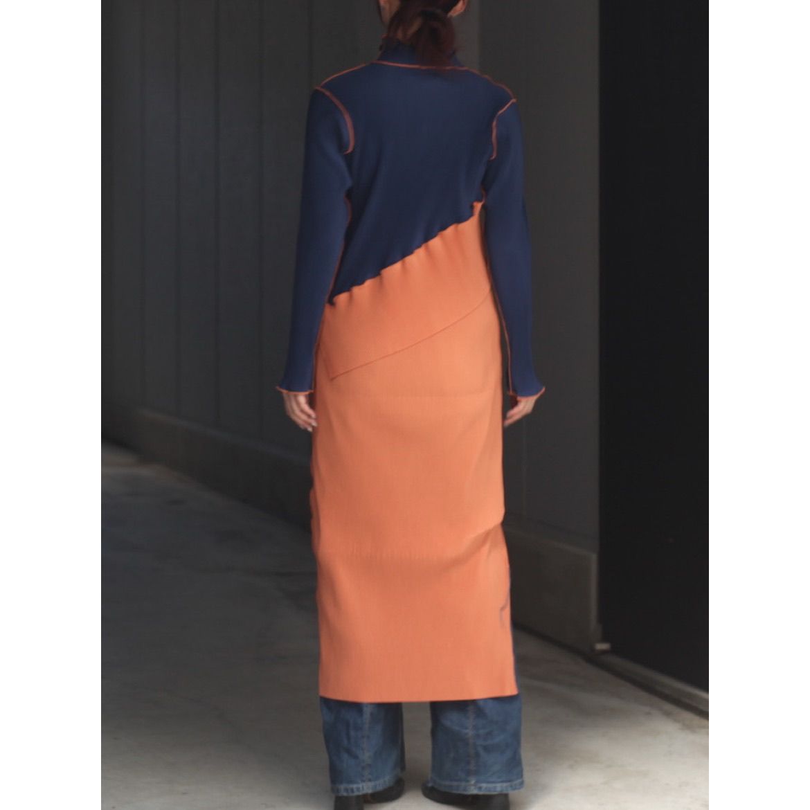 【残り一点】Spiral Wave Long Sleeve Dress High Neck Type