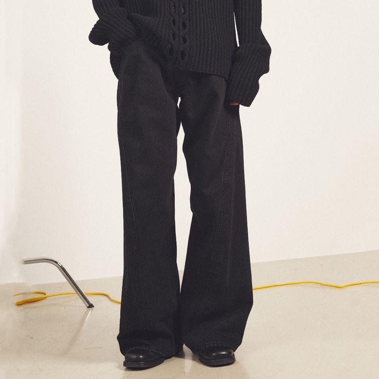 NVRFRGT - 【残りわずか】3D Twisted Wide Leg Jeans | ACRMTSM ONLINE 