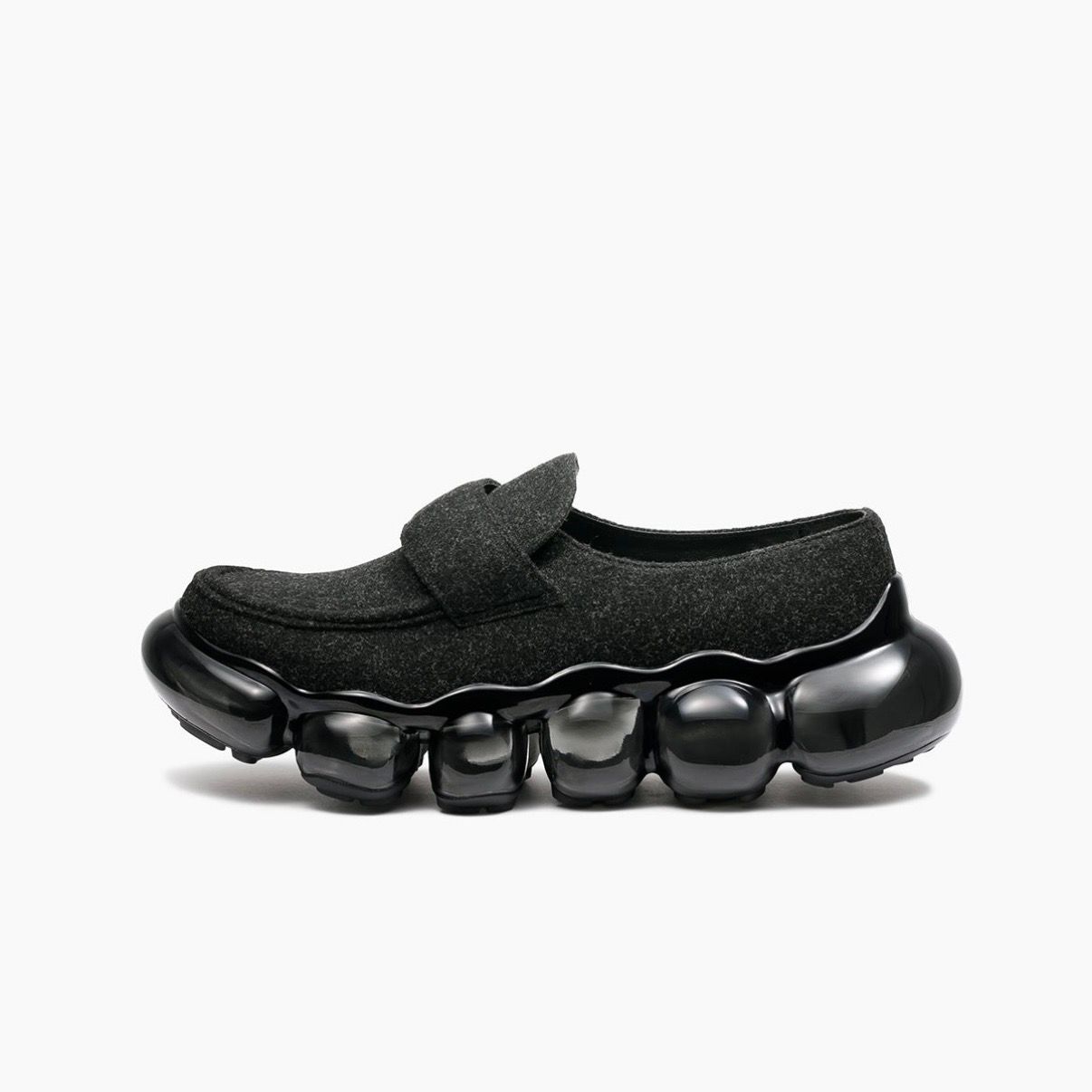 【残り一点】Jewelry Felt Loafer(BLACK×BLACK)
