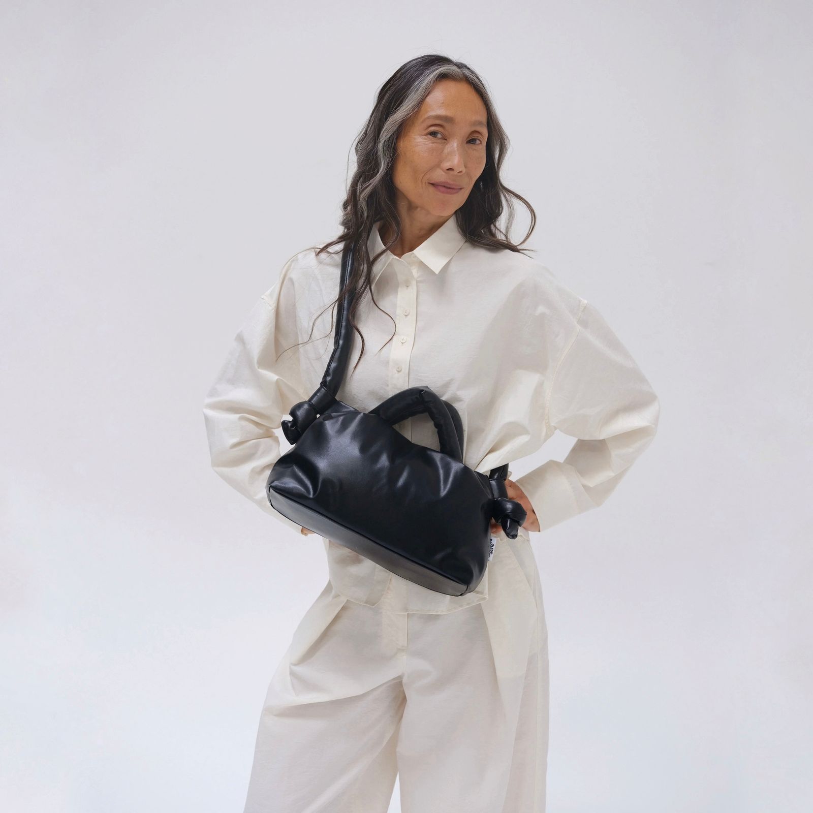 【残りわずか】Mini Ona Vegan Leather Bag