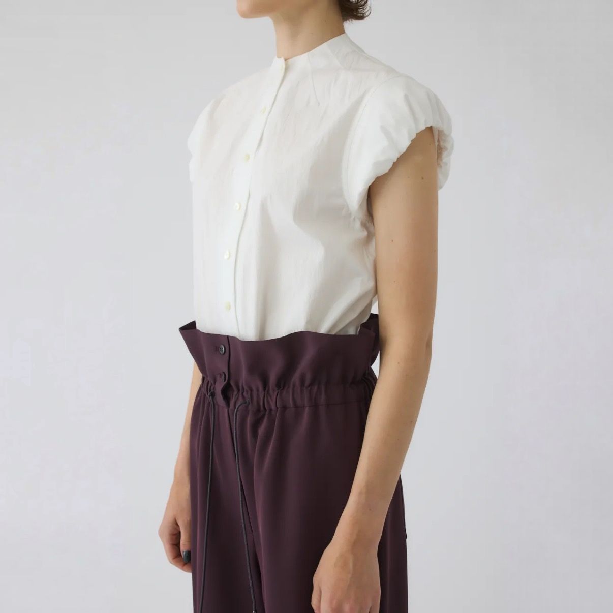 【残り一点】Bottle Neck Volume Blouse