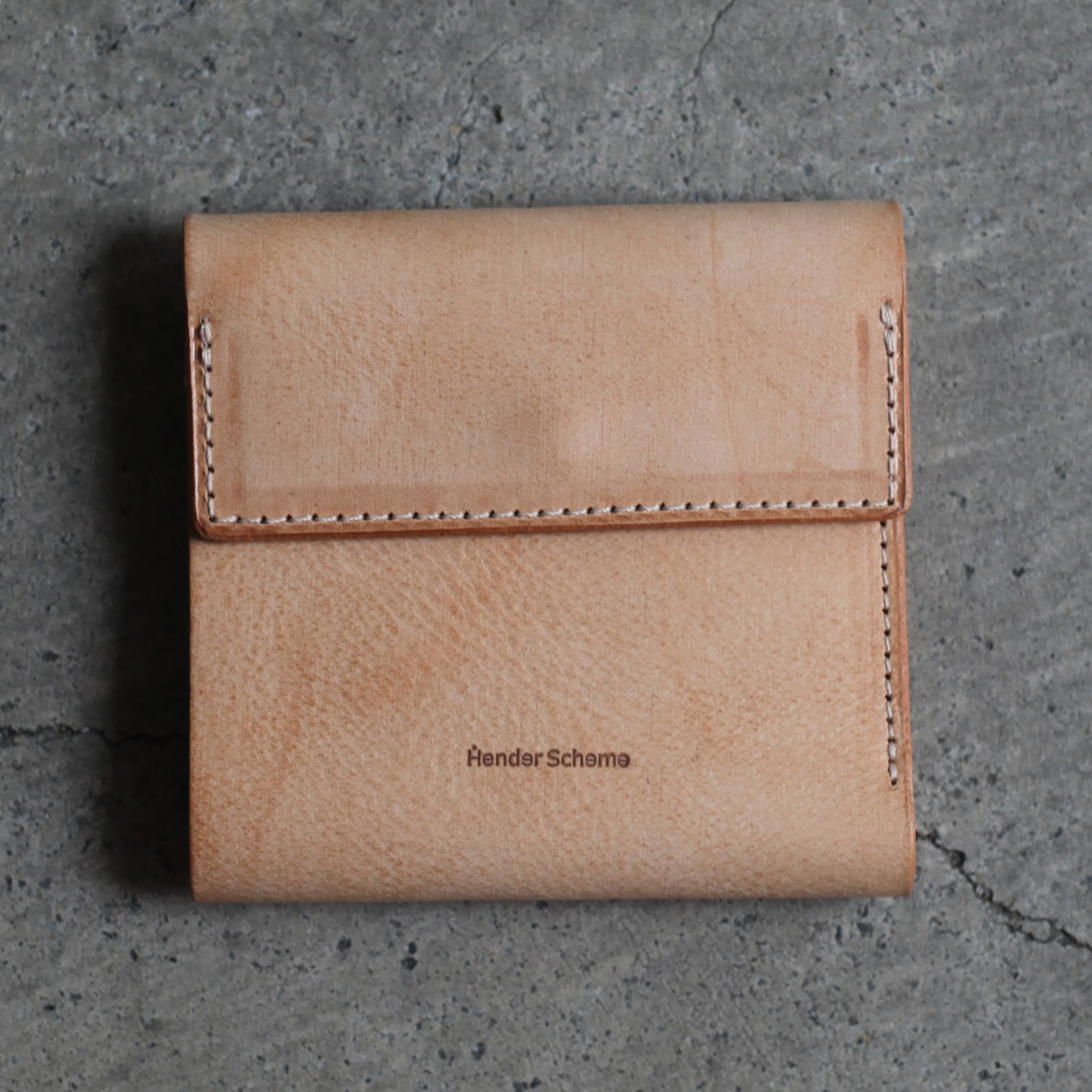 Hender Scheme - 【再販売通知受付可能】Clasp Wallet(NATURAL