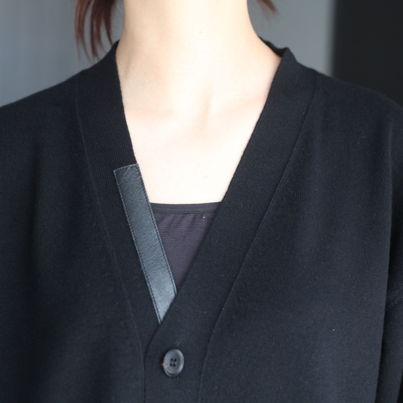 【残り一点】Fine Gauge Cardigan