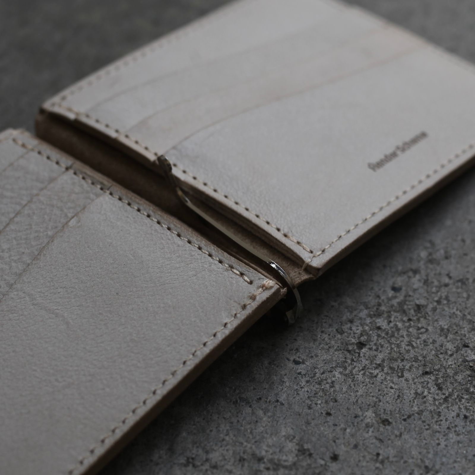 【残りわずか】Money Clip(IVORY)