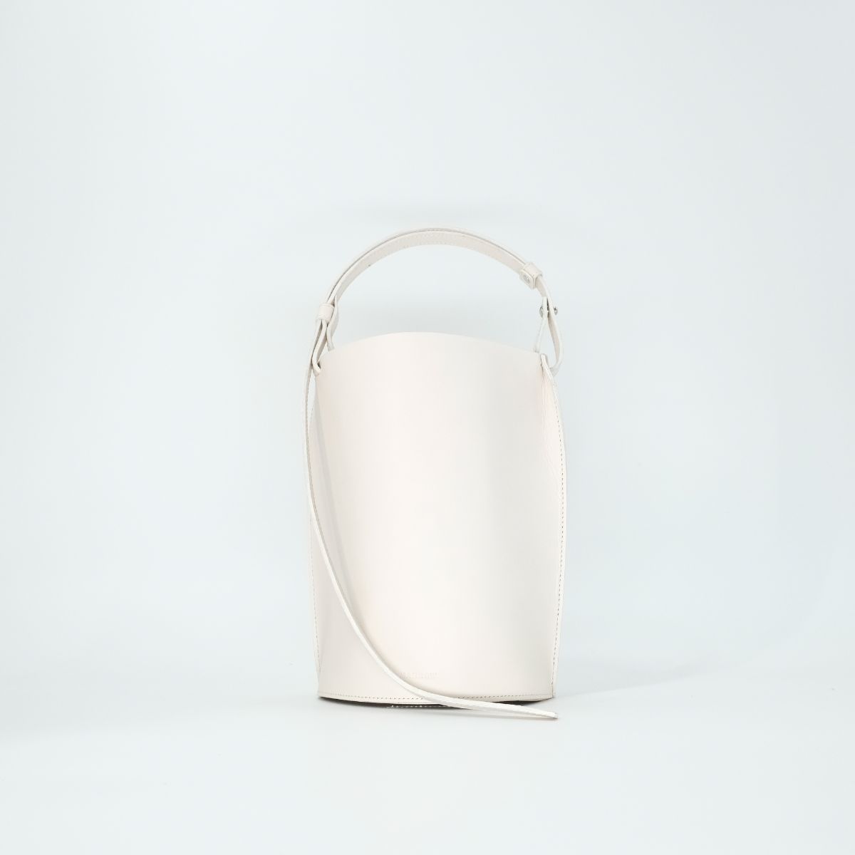 【残りわずか】Tube Shoulder