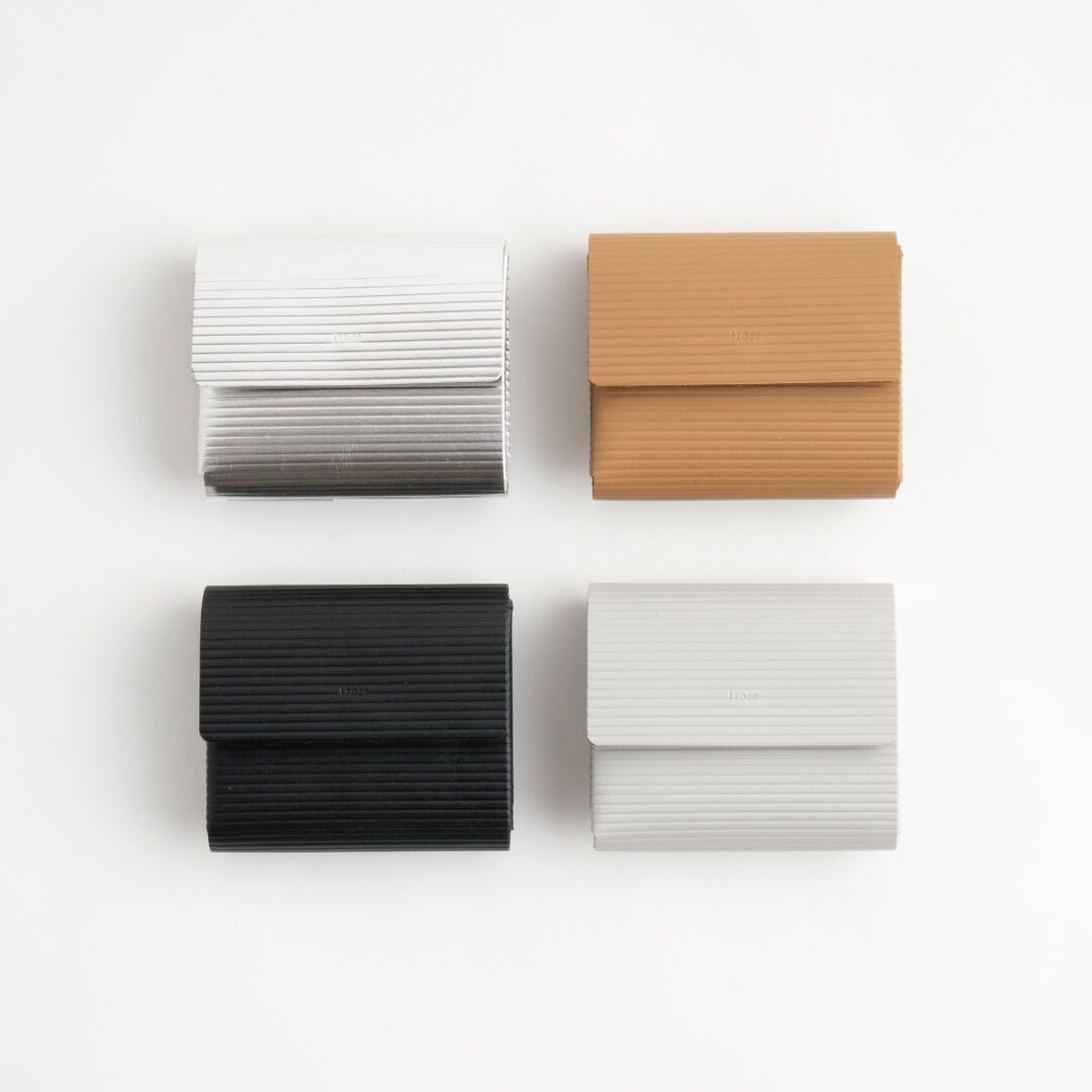 【残り一点】Cardboard Short Wallet