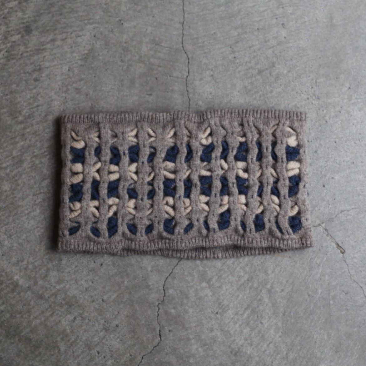 【残り一点】Tuck Pattern Neck Warmer