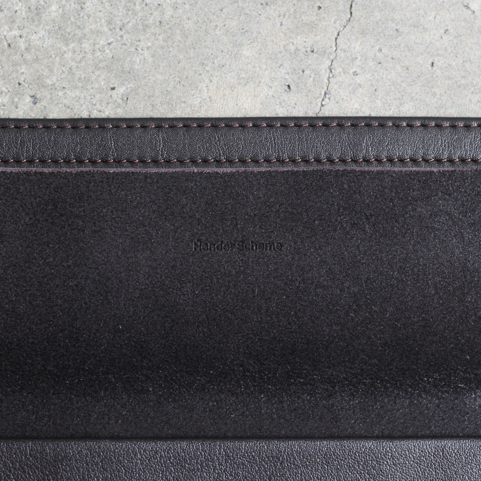【残りわずか】Cow Red Cross Bag Big(CHOCO)