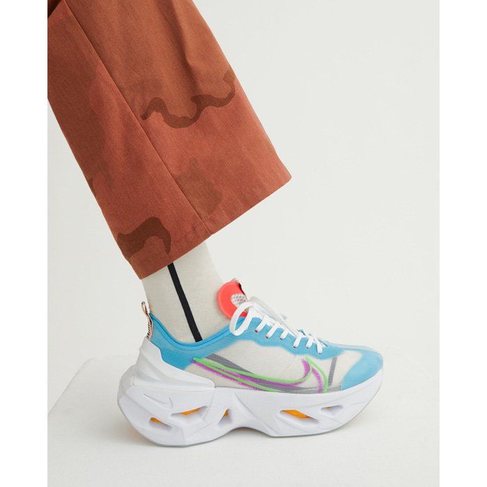 【残りわずか】Line Socks