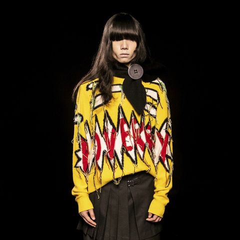 【残り一点】Guddle Loverboy Logo Jumper