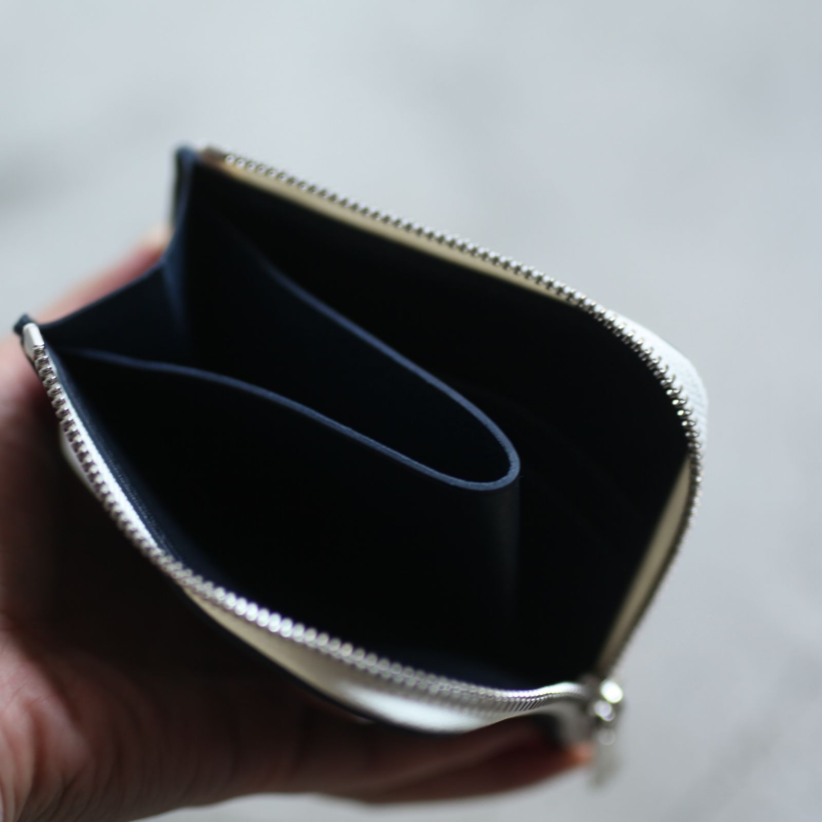 Hender Scheme - 【残りわずか】L Zip Purse(BLACK) | ACRMTSM