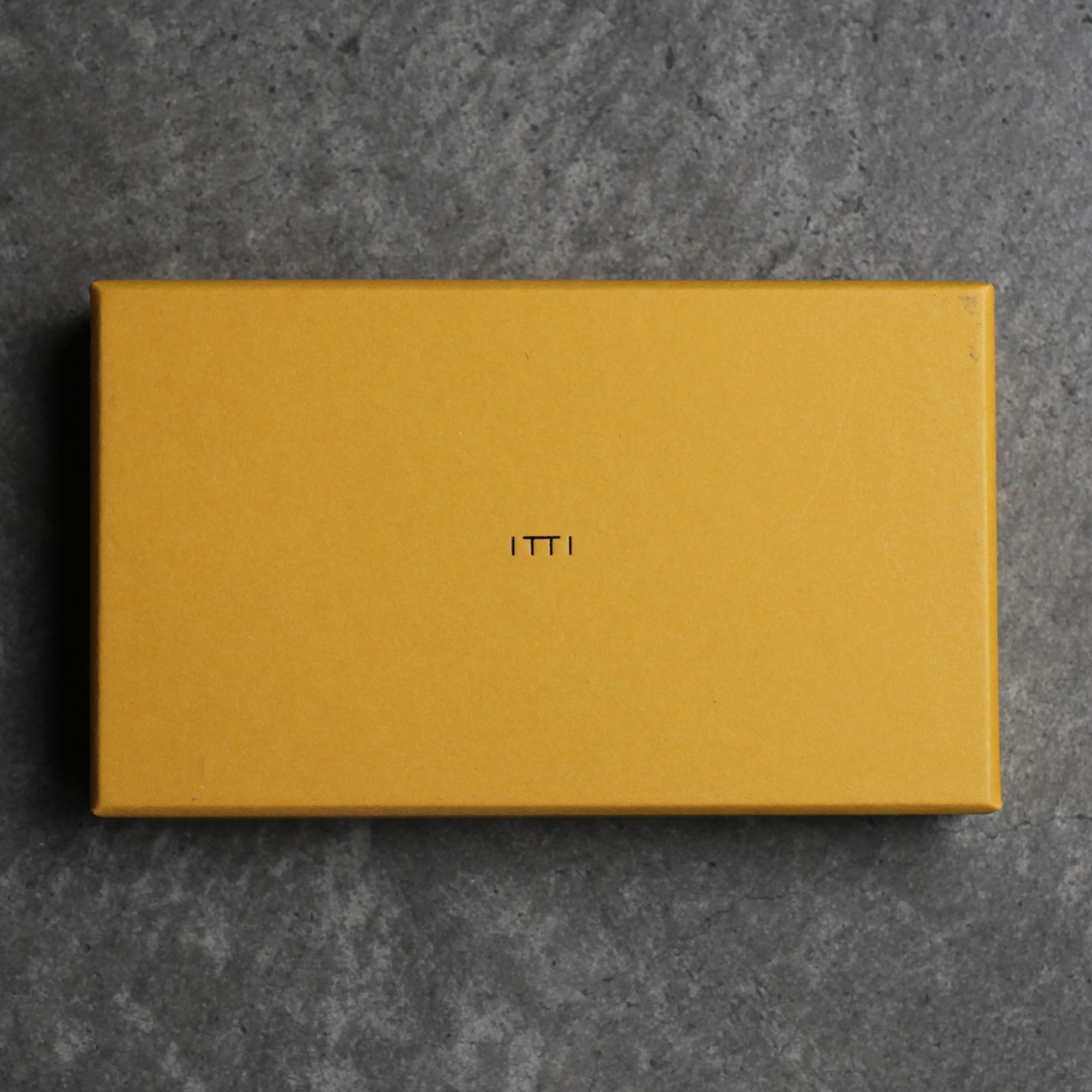 【残りわずか】Cristy Key Card Case(LIZARD)