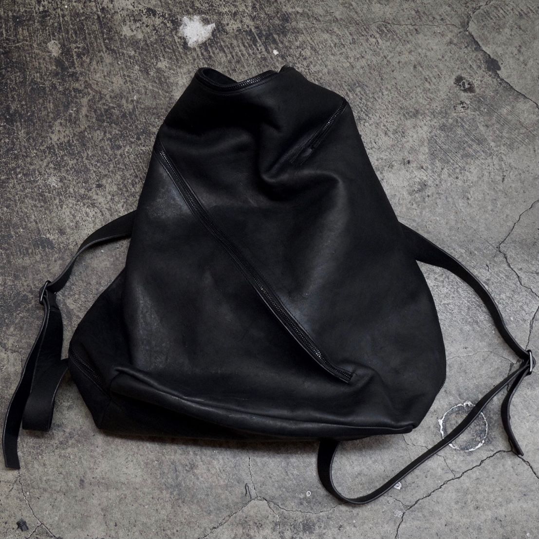 【お取り寄せ注文可能】Vertices 3way Bag