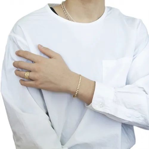 【お取り寄せ注文可能】Honycomb Studs Bangle S(GOLD)