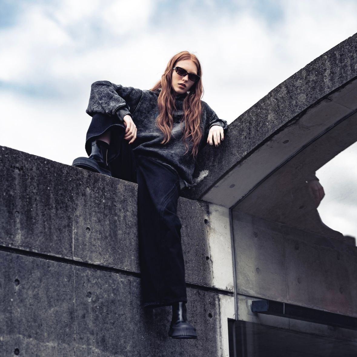 NIL DUE / NIL UN TOKYO - 【残りわずか】Faded Bleach Hoodie NIL DUE / NIL UN TOKYO - 【残りわずか】Faded Bleach Hoodie