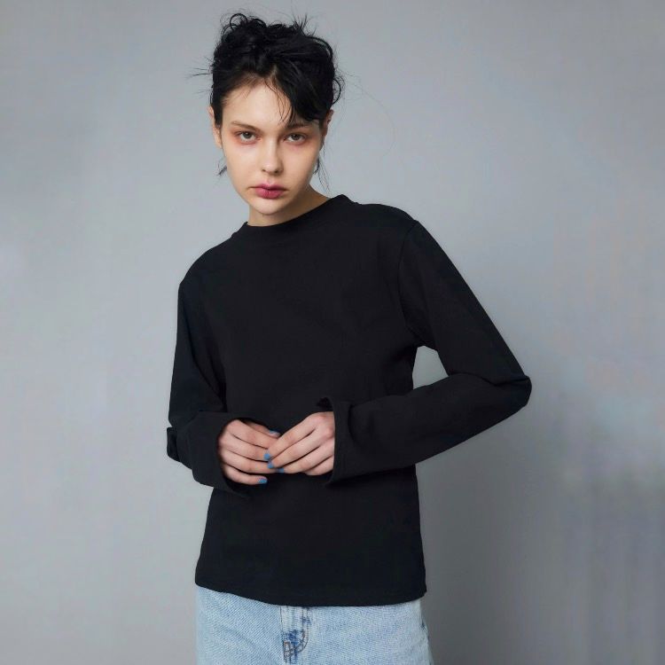 【残り一点】Back Open Gather Tops