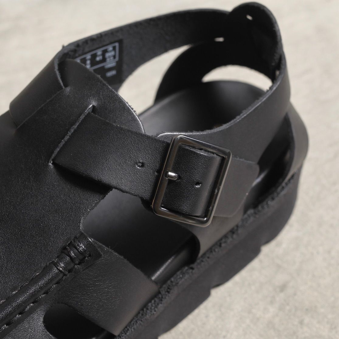 【再販売通知受付可能】Meare Buckle