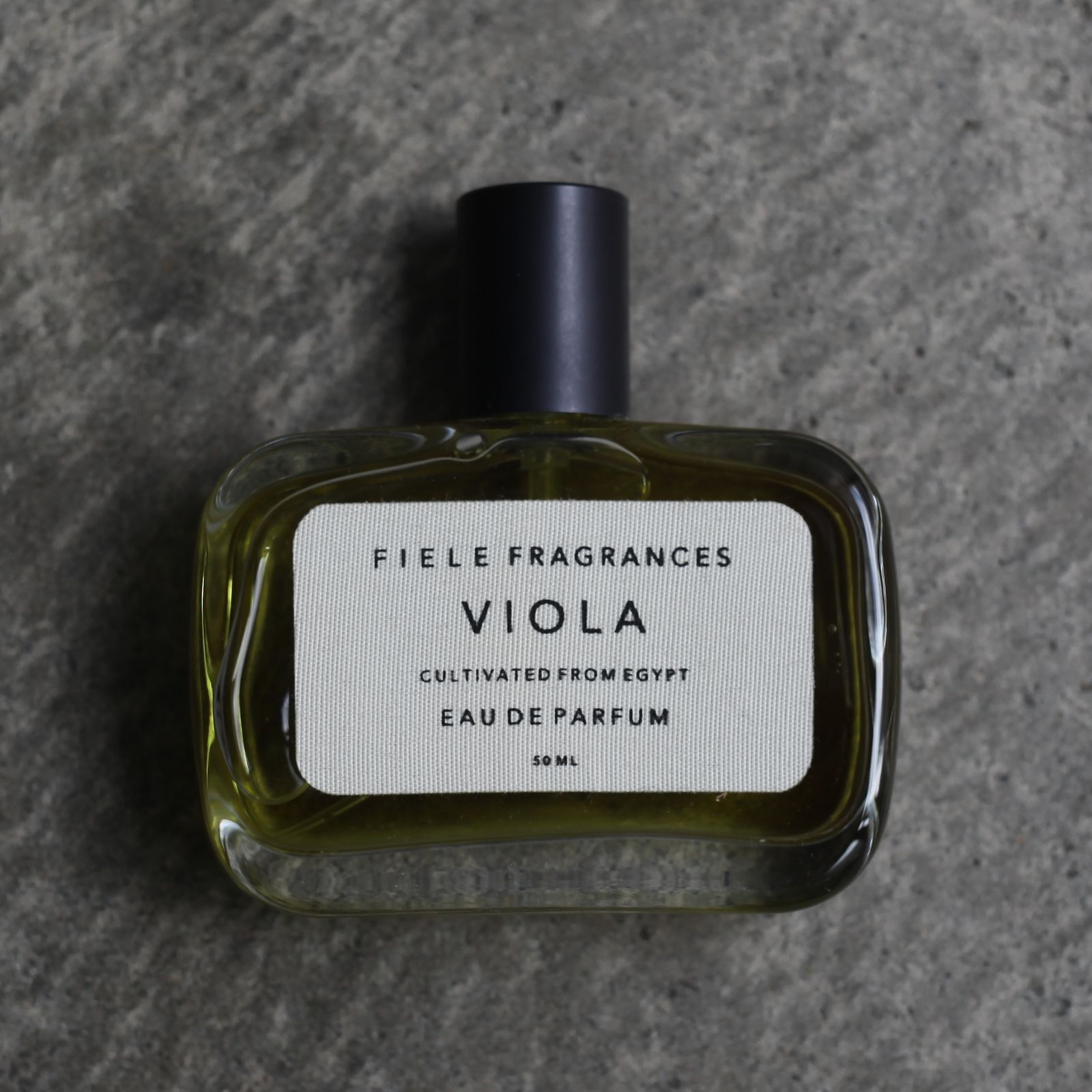 気質アップ】 メイク道具/化粧小物 FIELE FRAGRANCES POGOSTEMON 