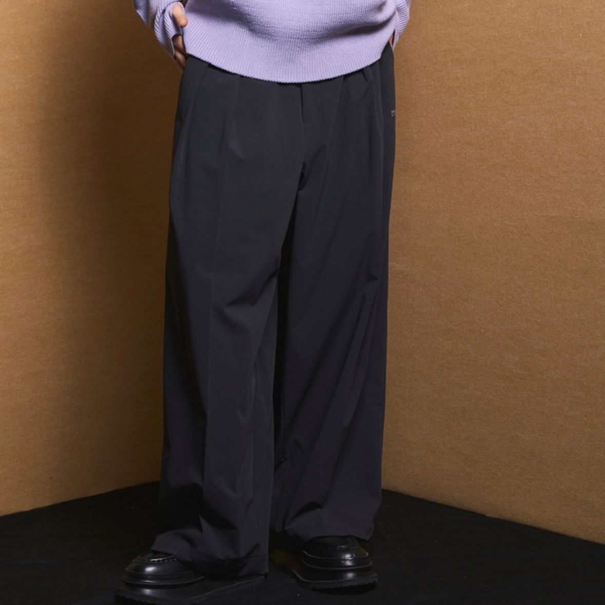 【残り一点】Prime-Wide Two-tuck Trousers(PERTEX)