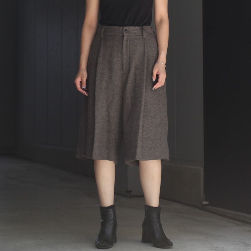 【残り一点】Wool/Cashmere Fleece Easy Short Trousers
