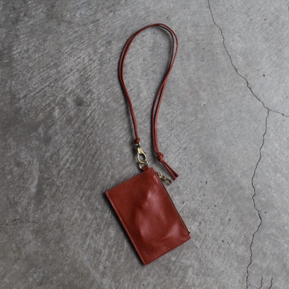 【残り一点】ネックフラグメントケース