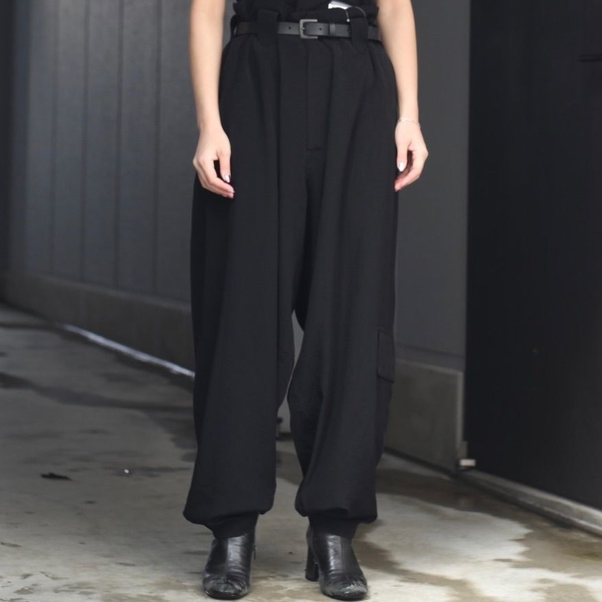 【残り一点】ドカタパンツ(Taタキシード)