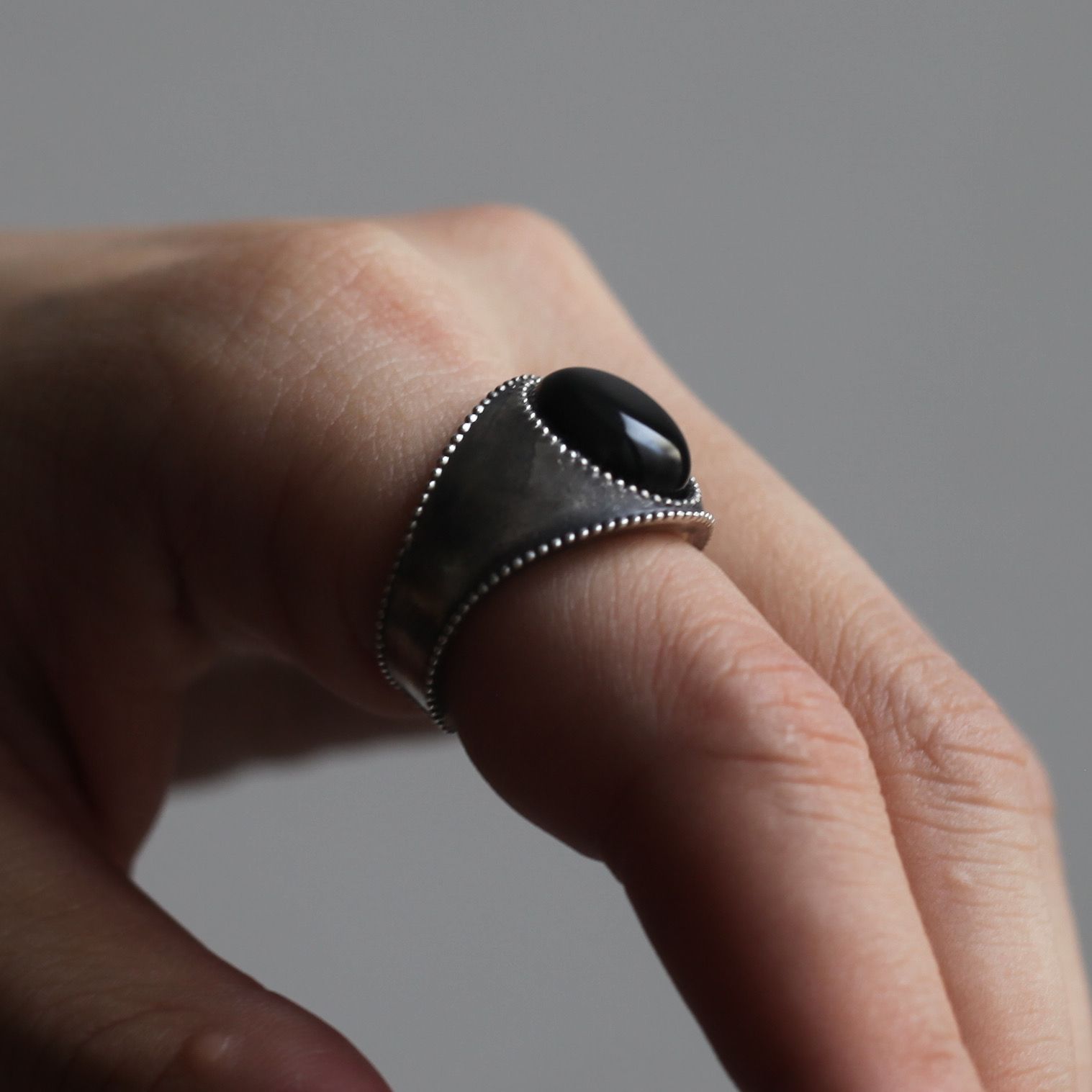 【お取り寄せ注文可能】Signet Ring(燻し加工)