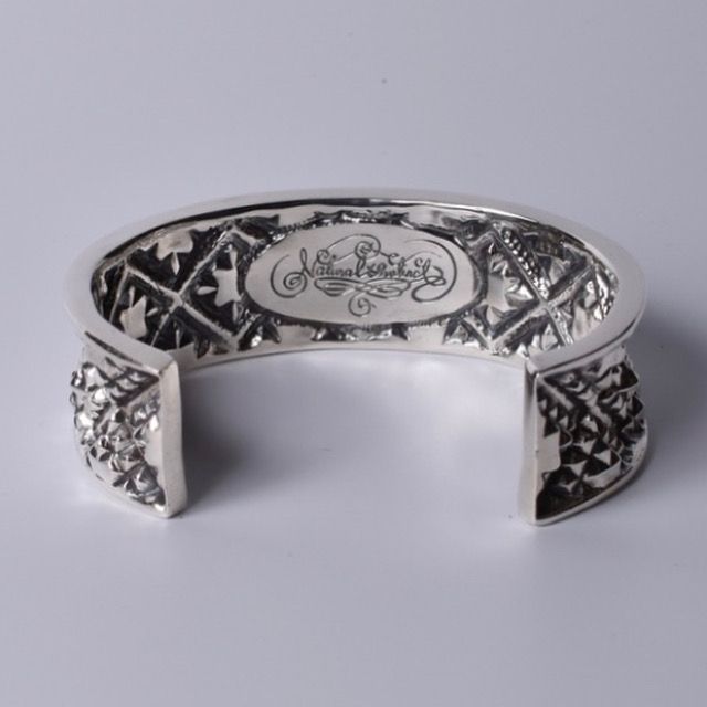 【お取り寄せ注文可能】Element Of Instinct 4 Bangle(SILVER)