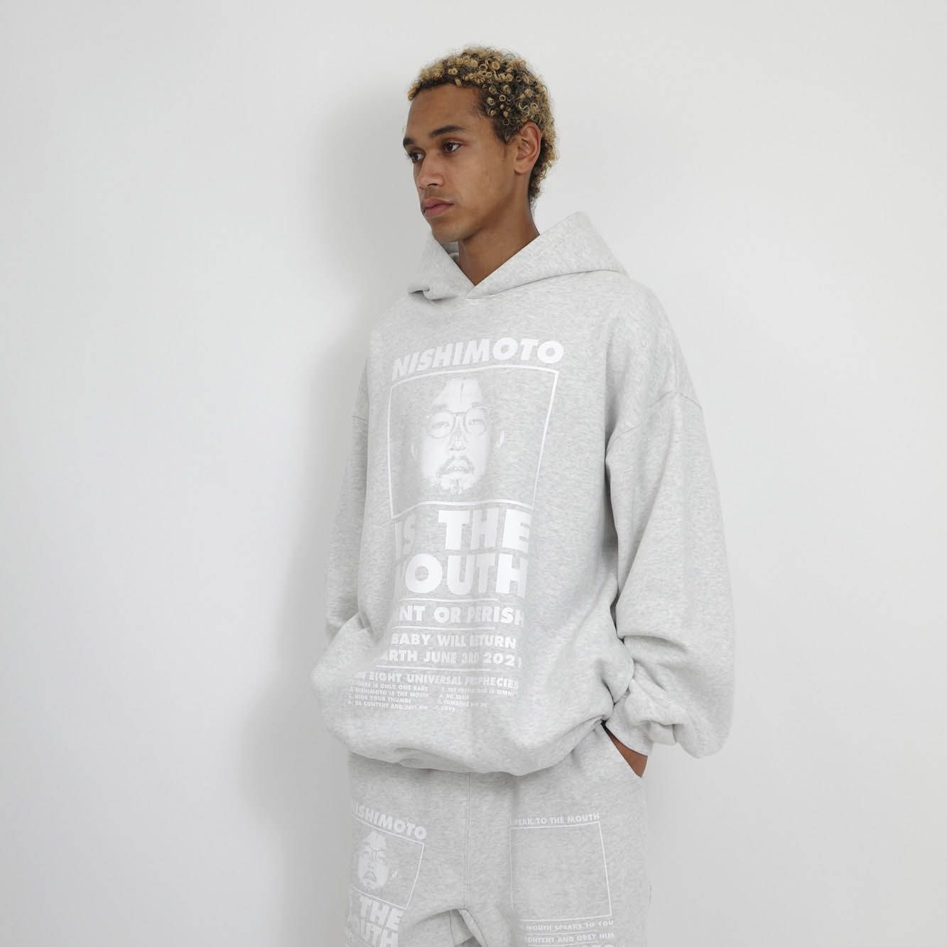 【残り一点】Sweat Hoodie