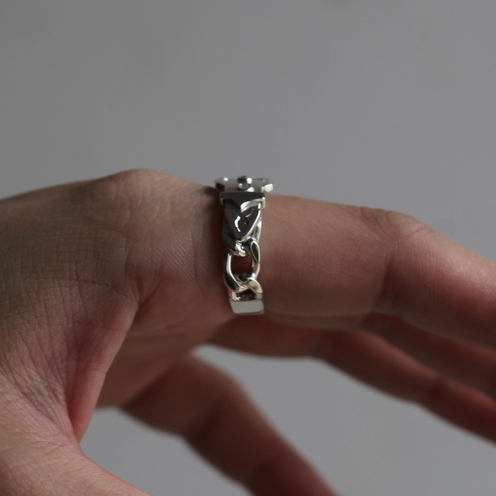 【残り一点】Victorian Buckle Ring