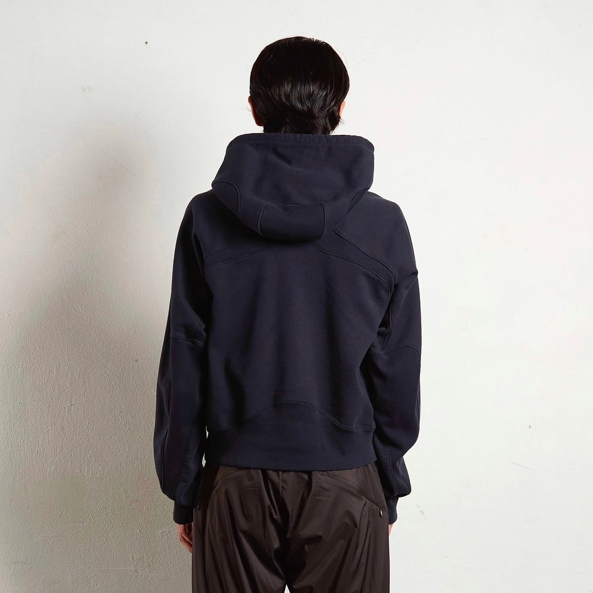 【残りわずか】Panelled Pullover Hoodie