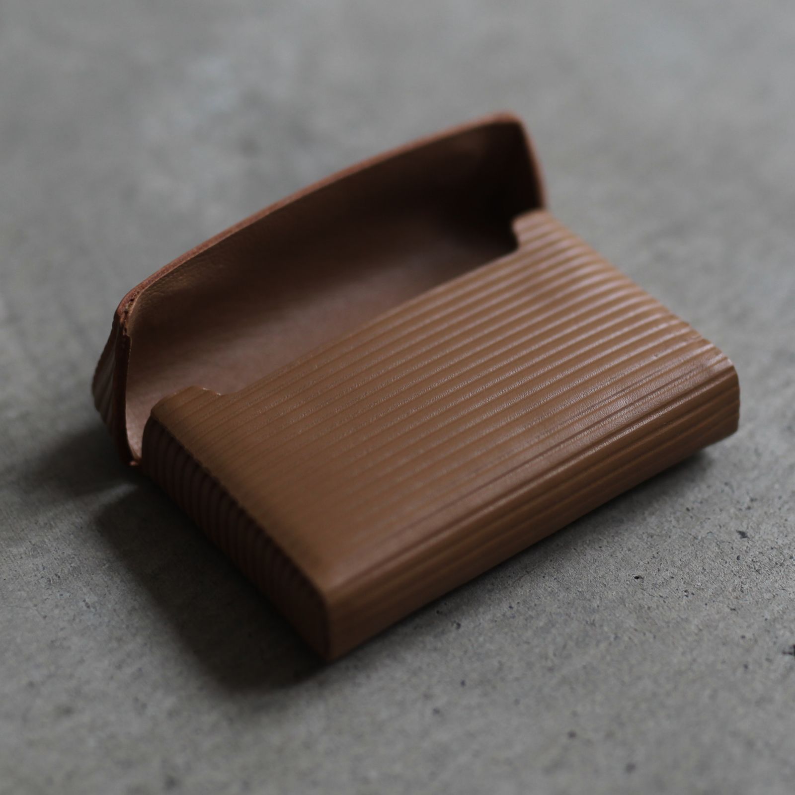【残り一点】Cardboard Box Card Case