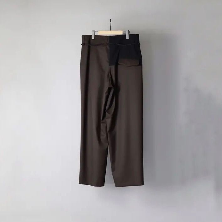 【残り一点】Bicolor Squeeze Slacks