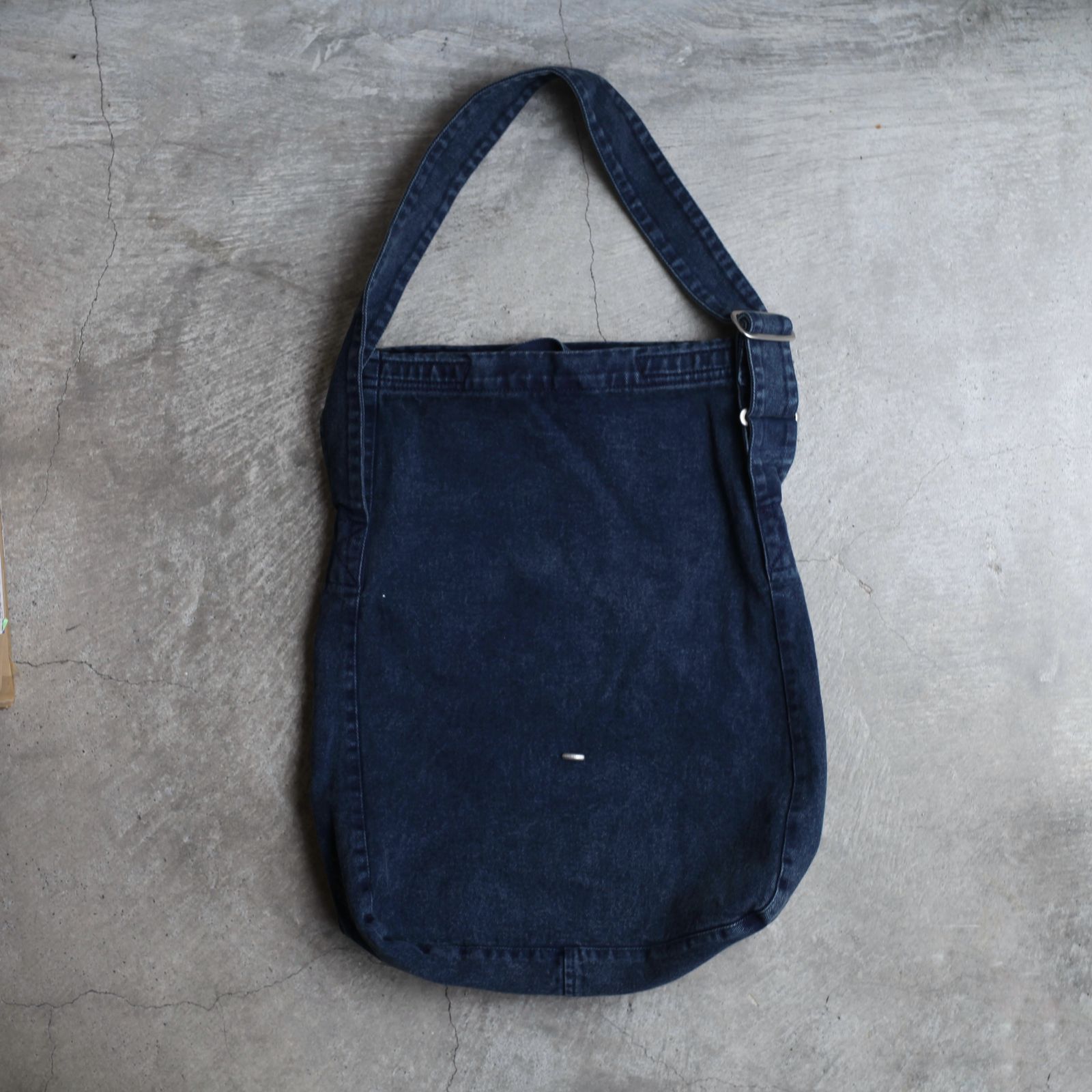 【残り一点】Sling Bag