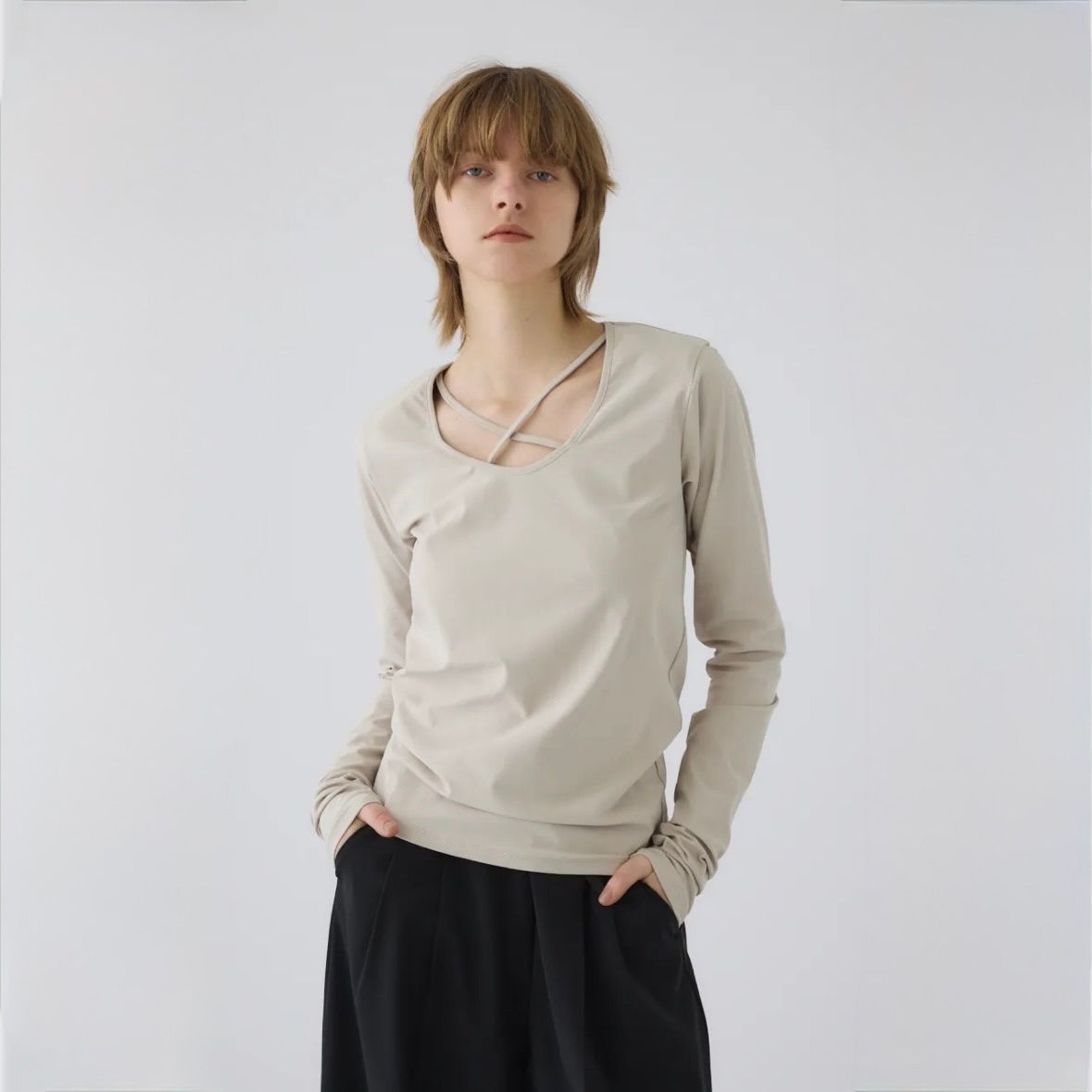 【残り一点】Cross Strap Skin Tops