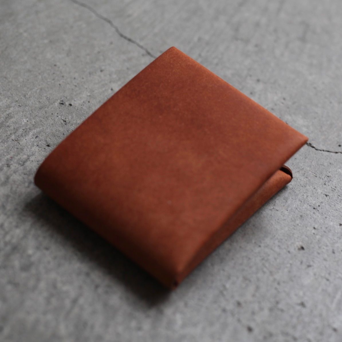 【残り一点】Seamless Short Wallet(VAQUETA LEATHER)