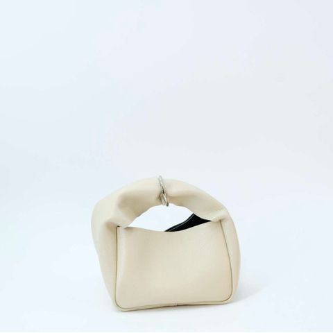【残りわずか】Cube Ring Muff