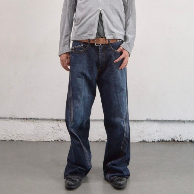 【残りわずか】3D Twisted Wide Leg Jeans