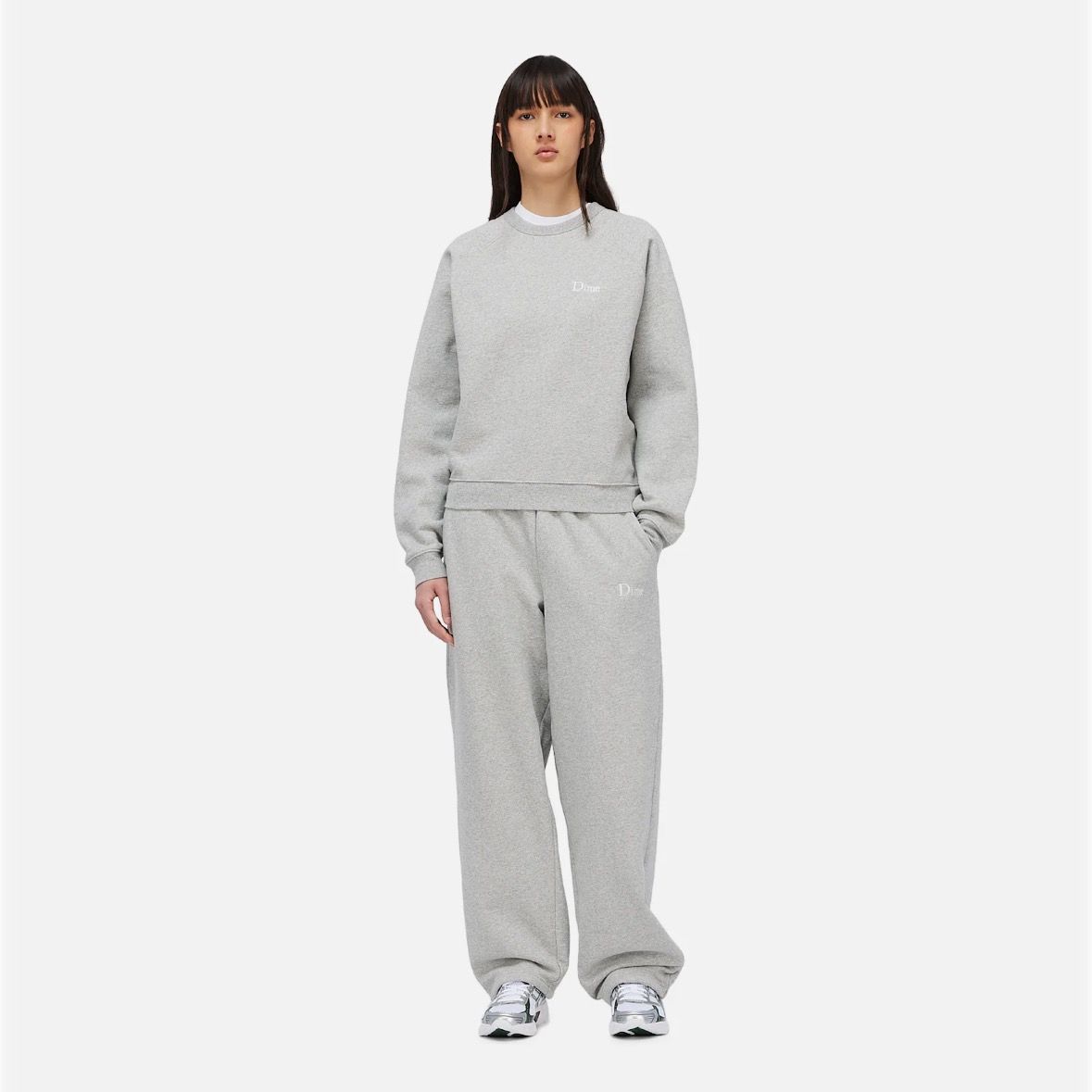 【残りわずか】Classic Small Logo Crewneck