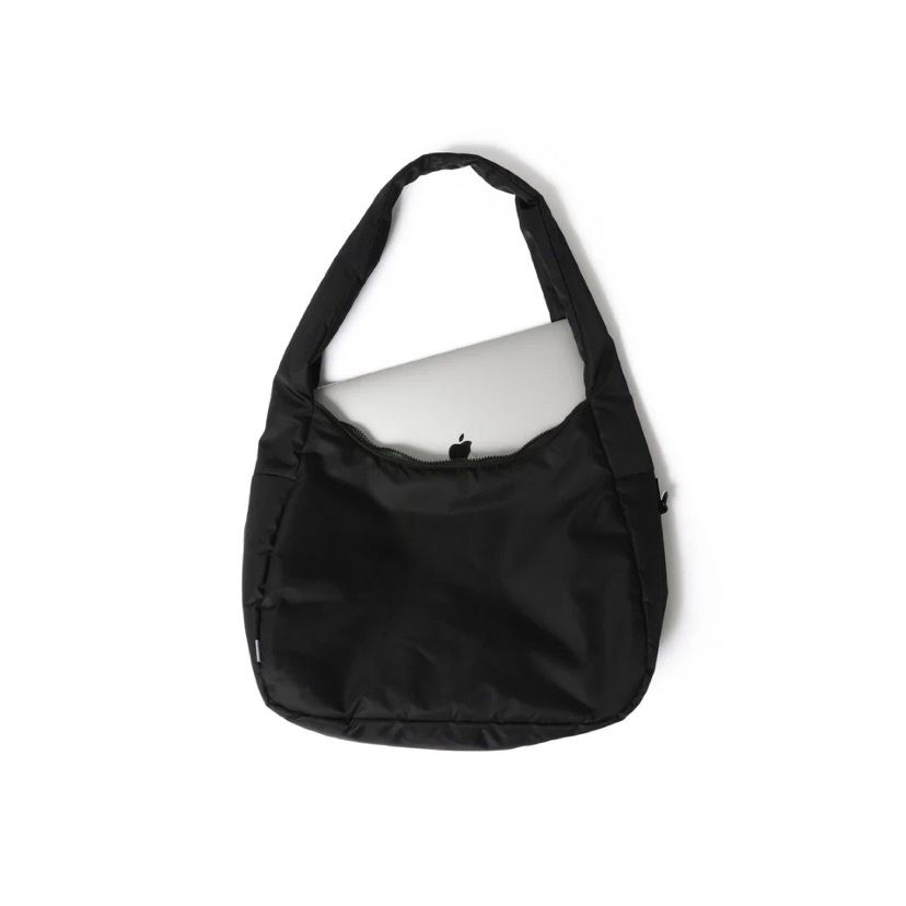 【残り一点】Soft Shell Messenger Bag